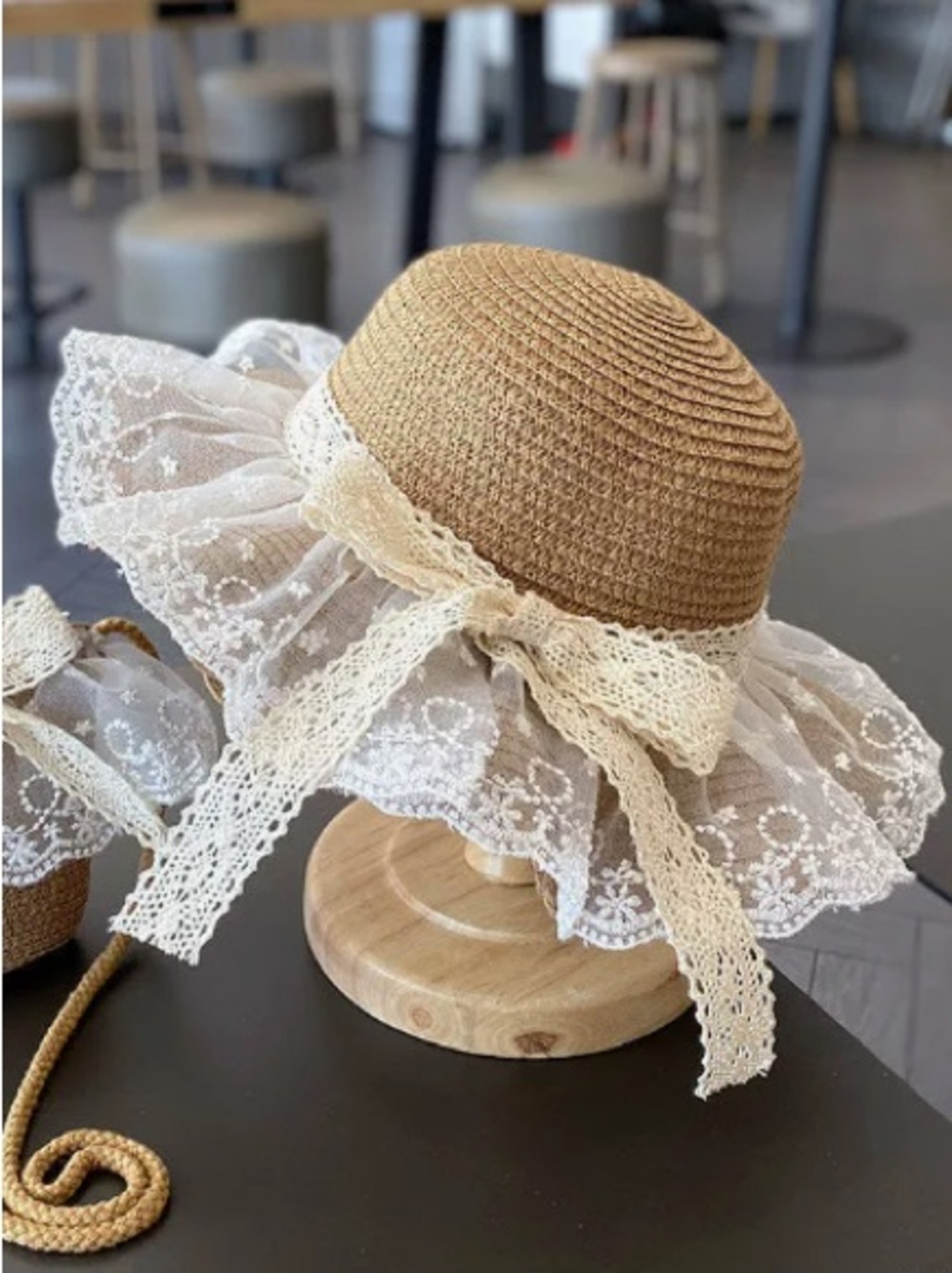 Kids Lace-Trim Straw Sun Hat - Cream & Tan